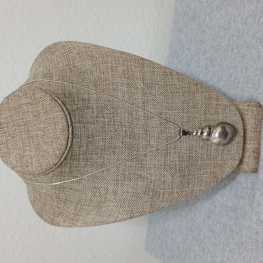 925 Shell Necklace - image 1